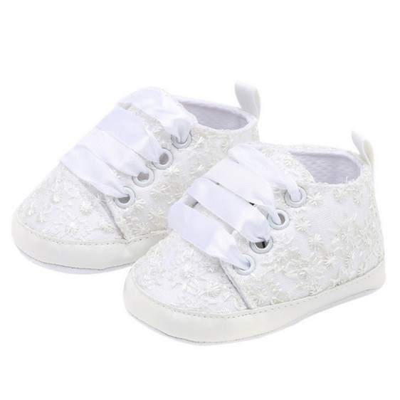 Witte baby sneakers